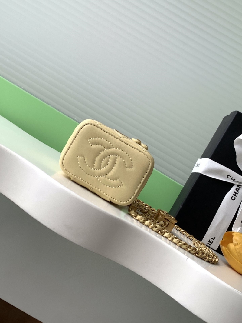 Ch**el cosmetic bags